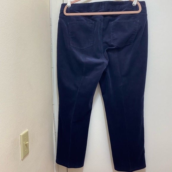 TALBOTS STRETCH CORDUROY STRAIGHT LEG PANTS SIZE 20. - Picture 3 of 6